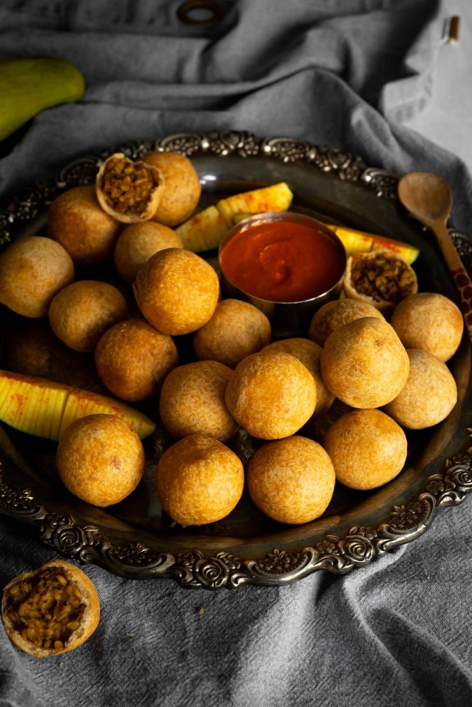 Mombasa-Style Daal Kachori Recipe