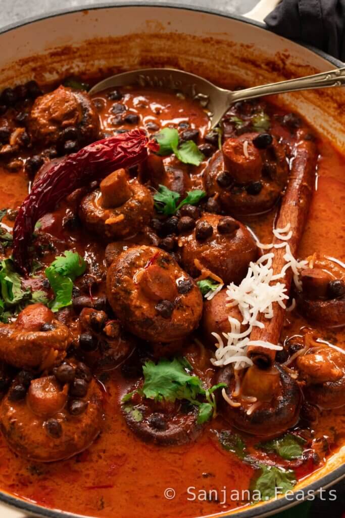How to make Vegetarian Rogan Josh