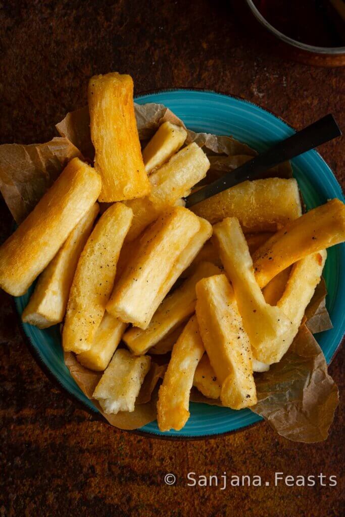 Mogo Chips (Yuca Fries or Cassava Fries) & Bomb Sauce