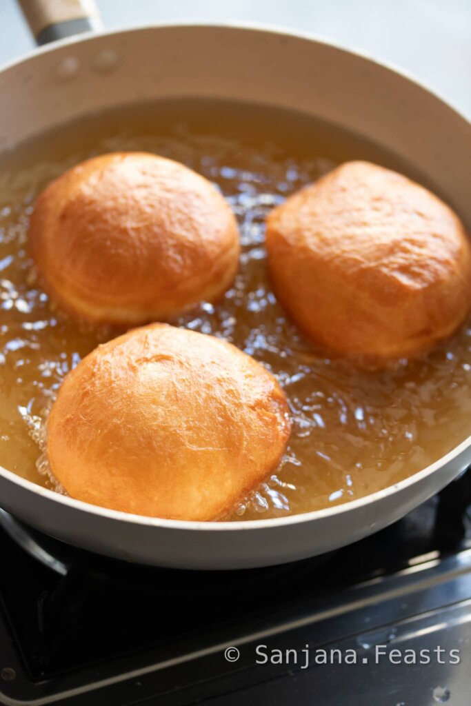 How to fry donuts