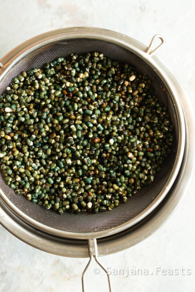 Rinse and drain the urad